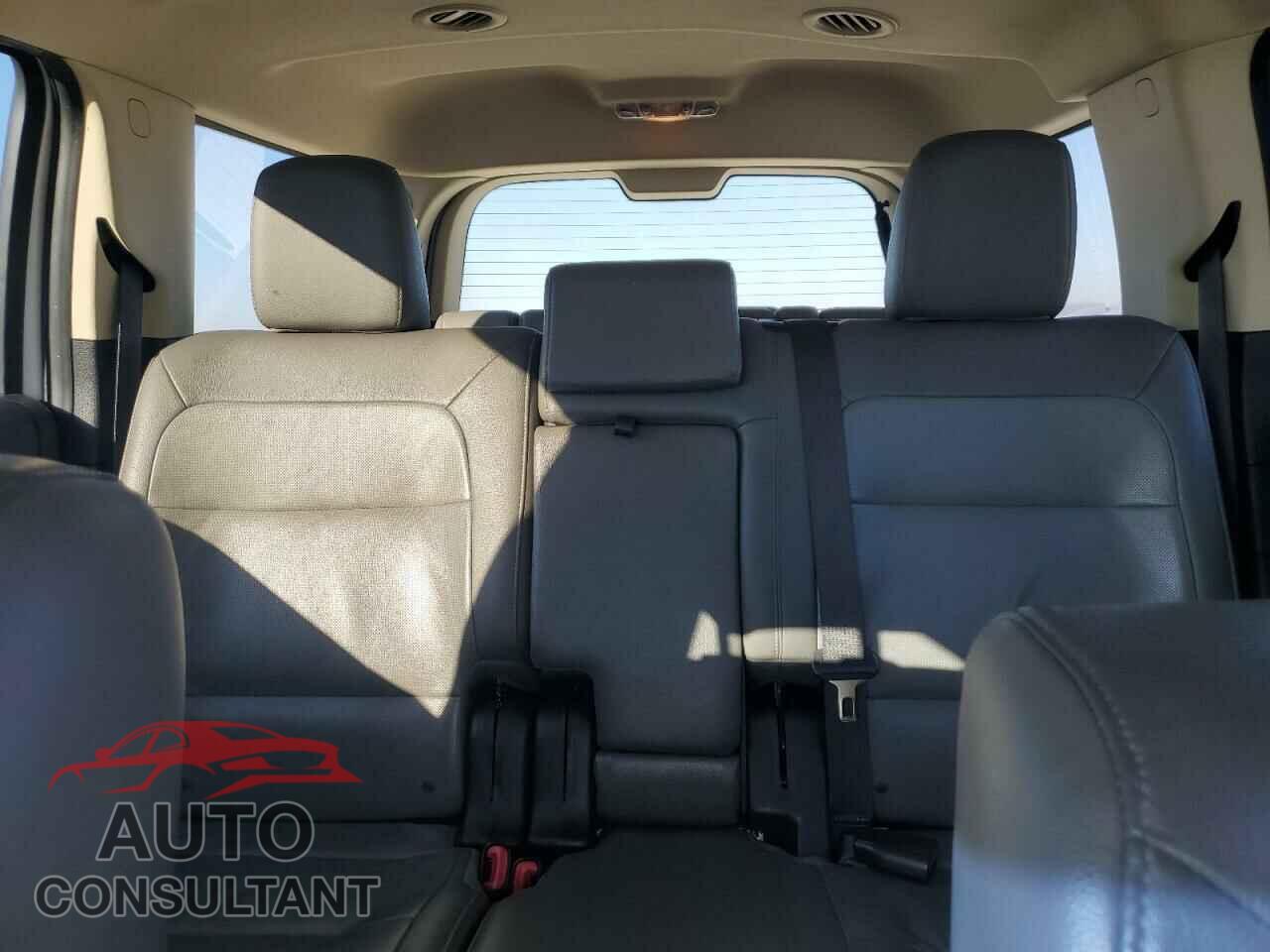 FORD FLEX 2018 - 2FMGK5D86JBA18567