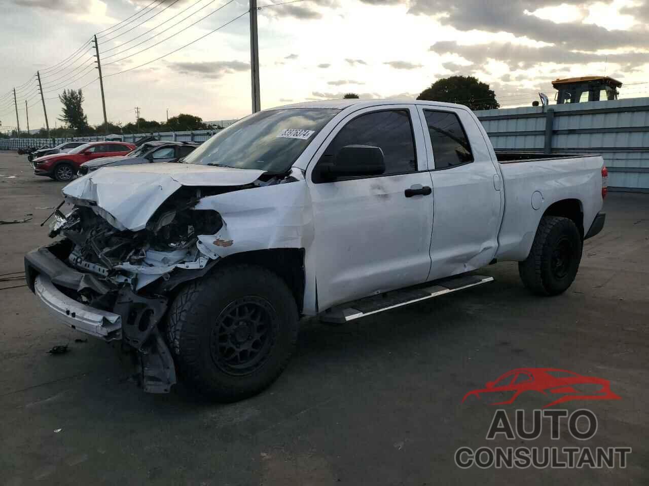 TOYOTA TUNDRA 2019 - 5TFRM5F10KX142691