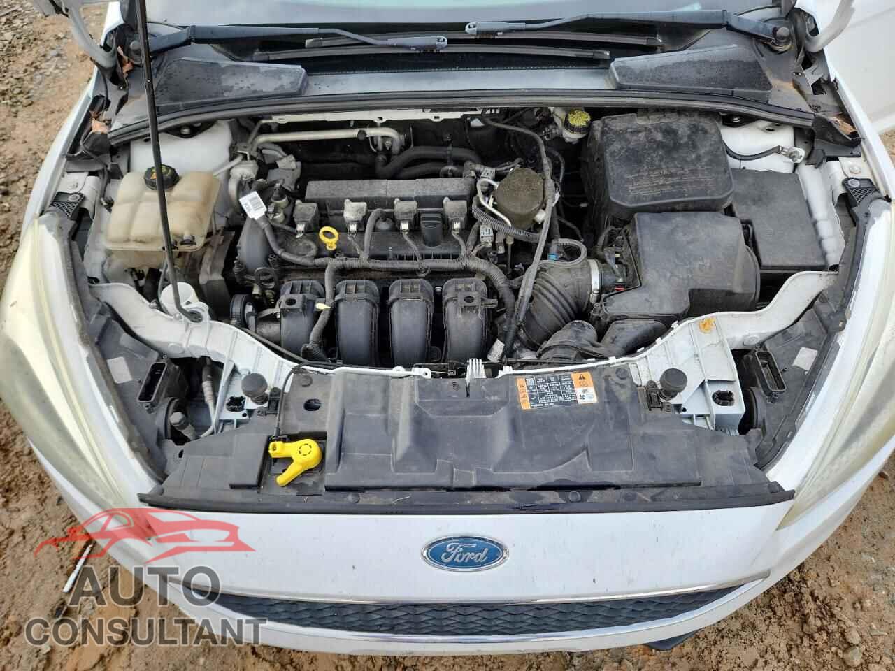FORD FOCUS 2015 - 1FADP3F22FL336947