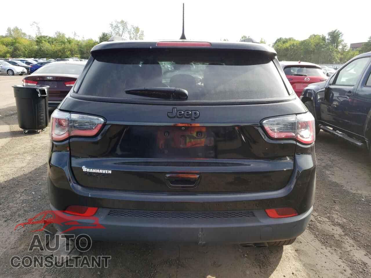 JEEP COMPASS 2019 - 3C4NJDCB6KT670505