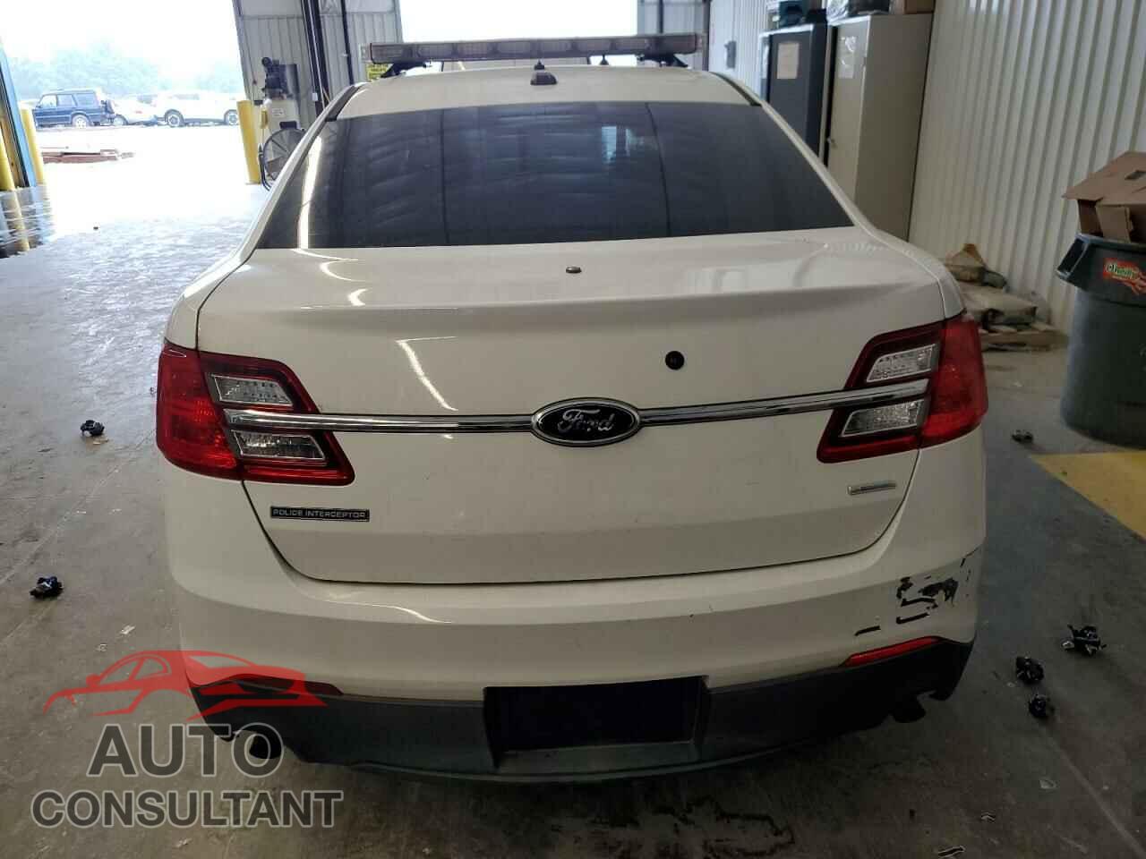 FORD TAURUS 2013 - 1FAHP2MT3DG196579