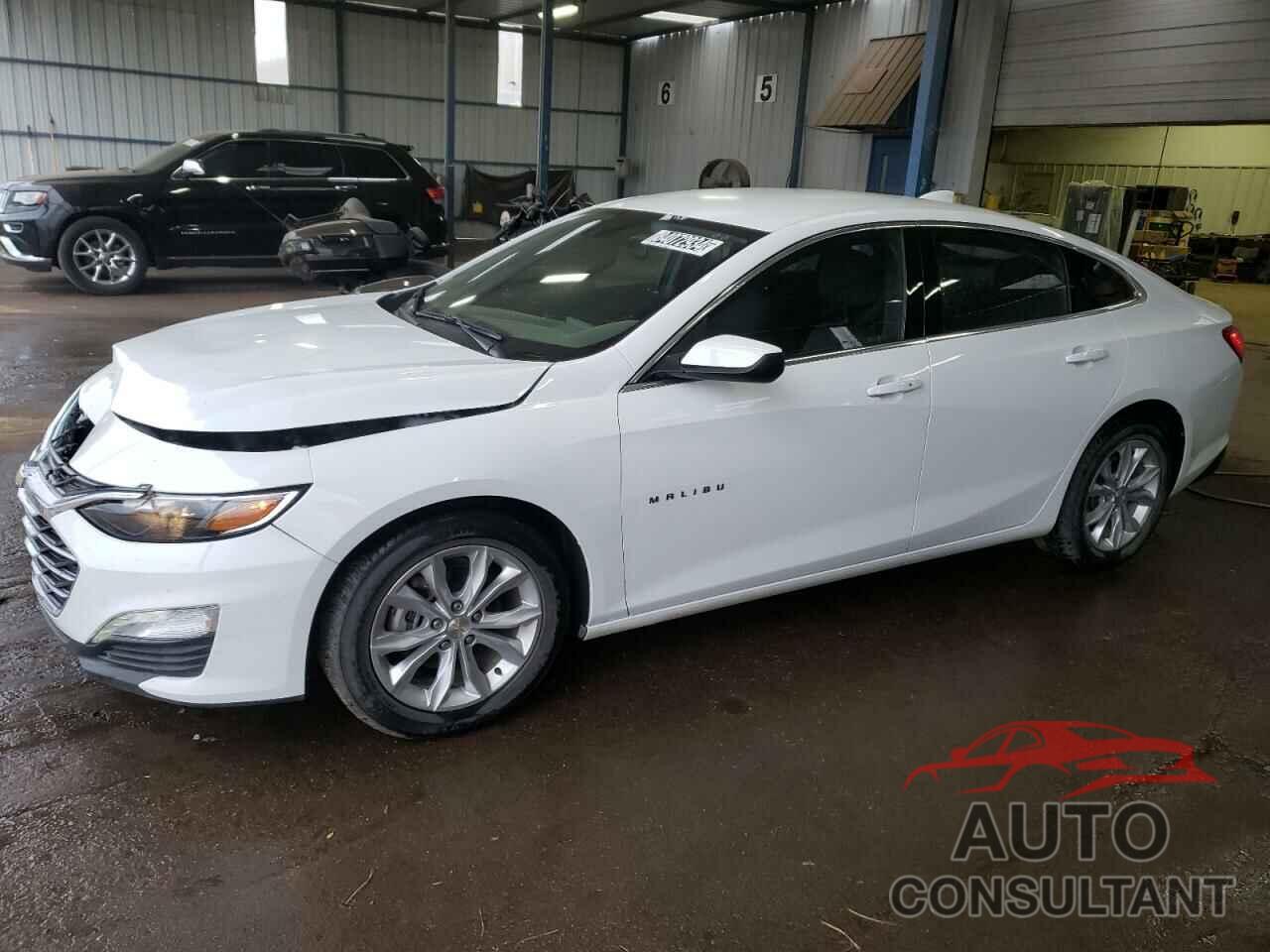 CHEVROLET MALIBU 2023 - 1G1ZD5ST5PF210075