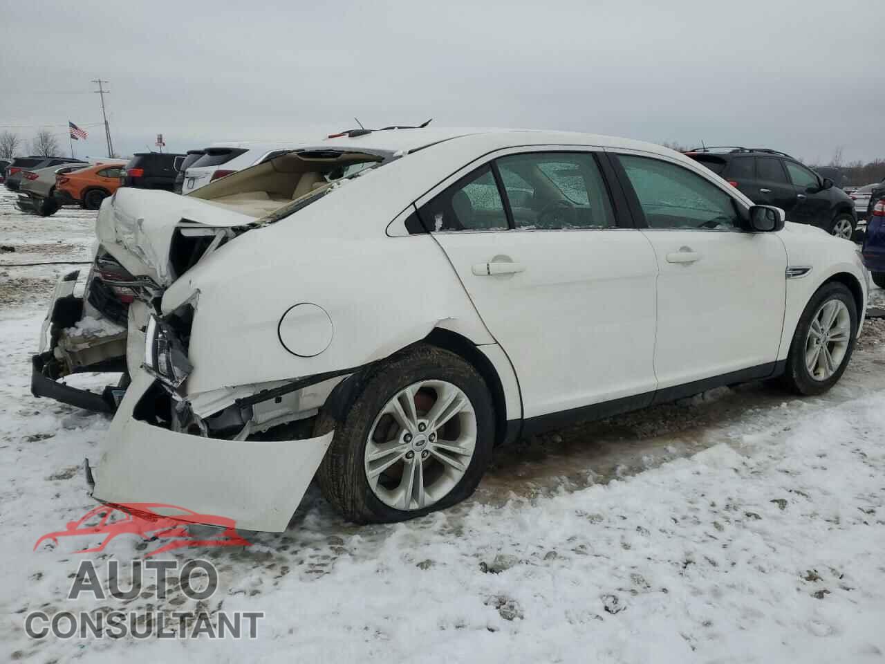 FORD TAURUS 2017 - 1FAHP2E87HG125367