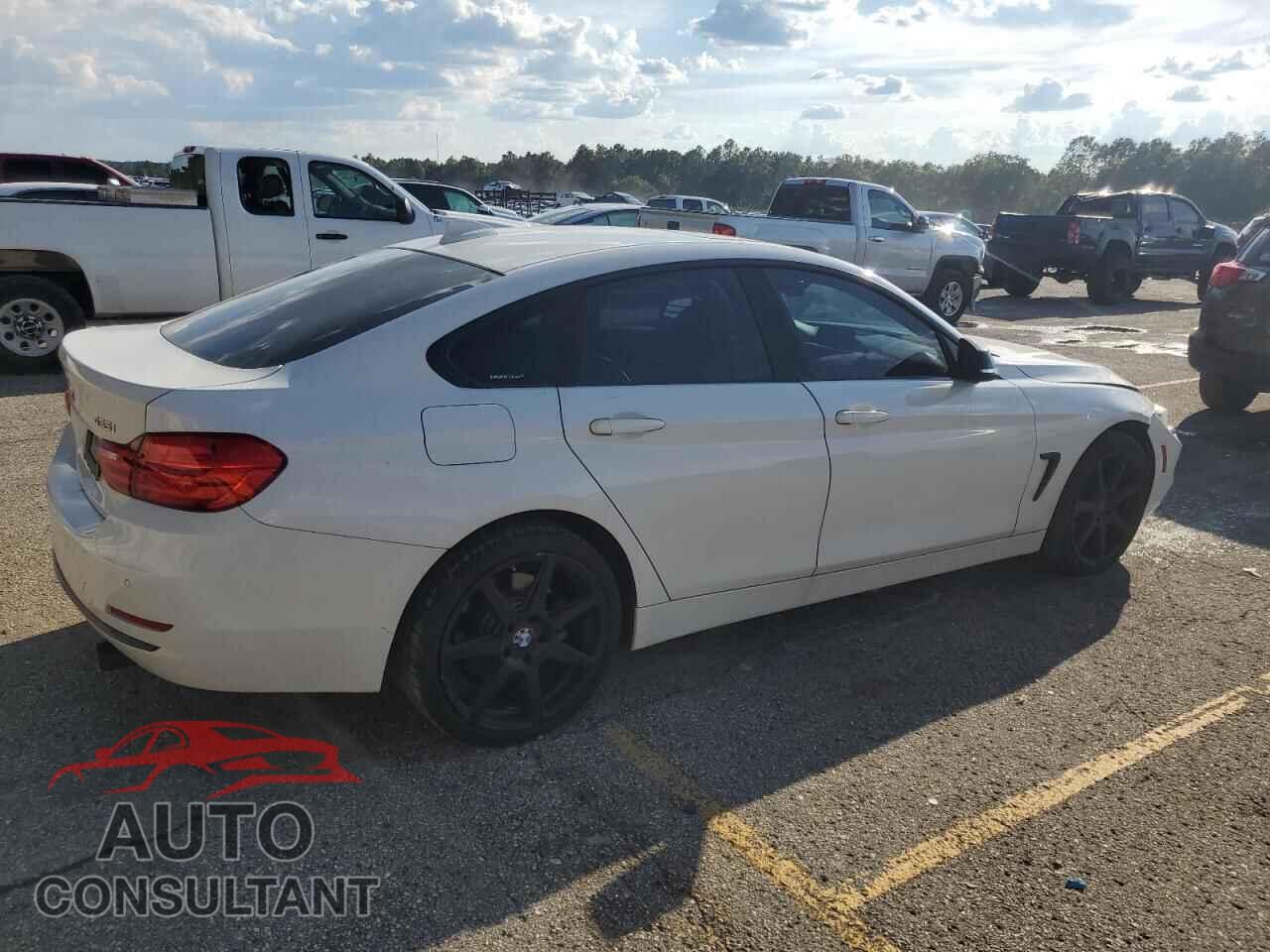 BMW 4 SERIES 2015 - WBA4B3C56FD670171