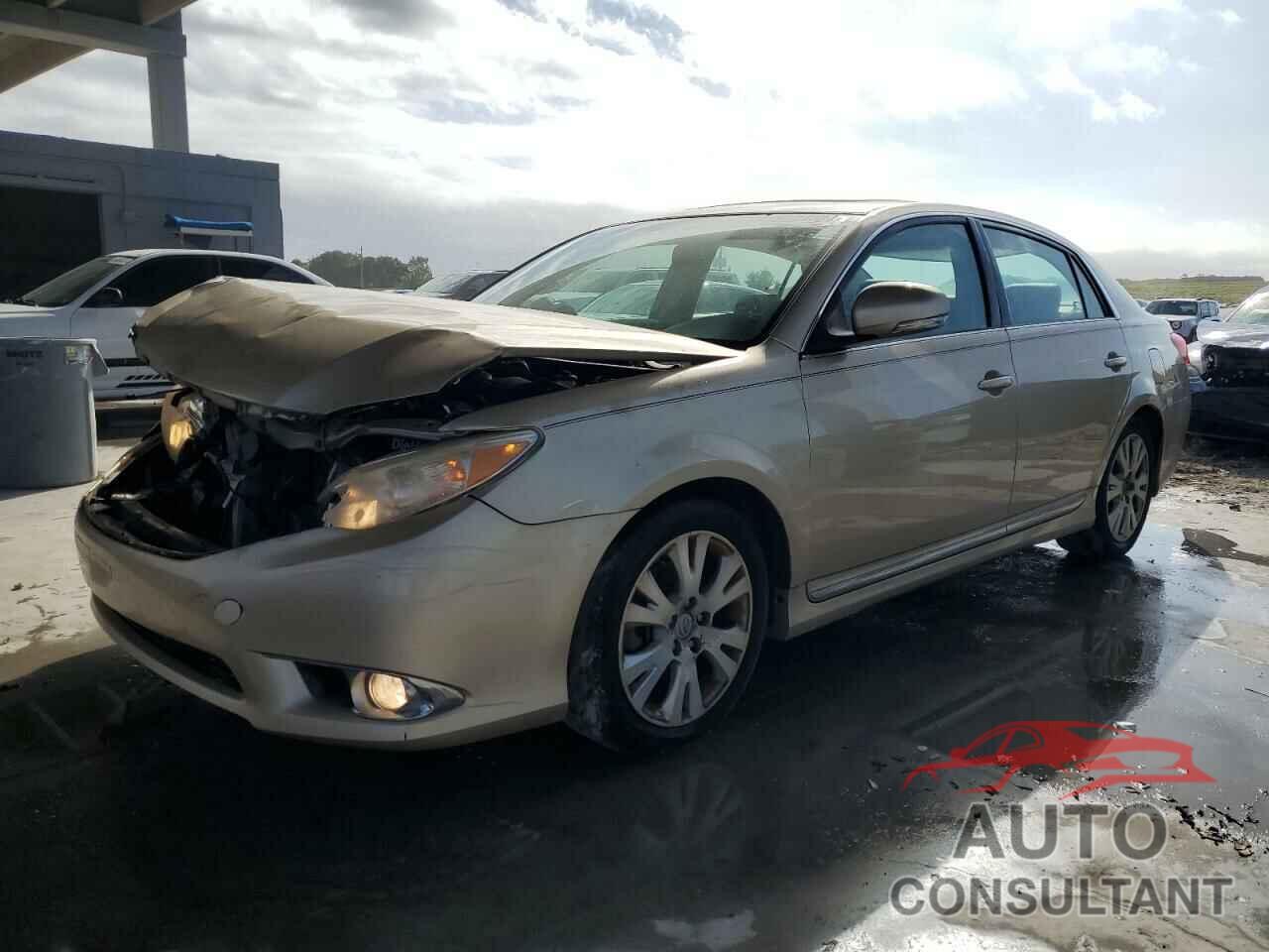 TOYOTA AVALON 2011 - 4T1BK3DB1BU372356