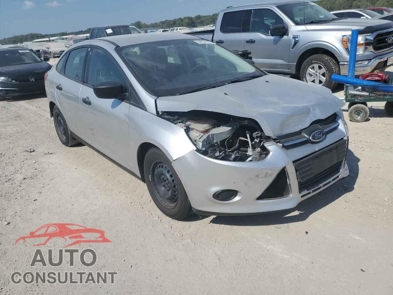 FORD FOCUS 2013 - 1FADP3E26DL144624