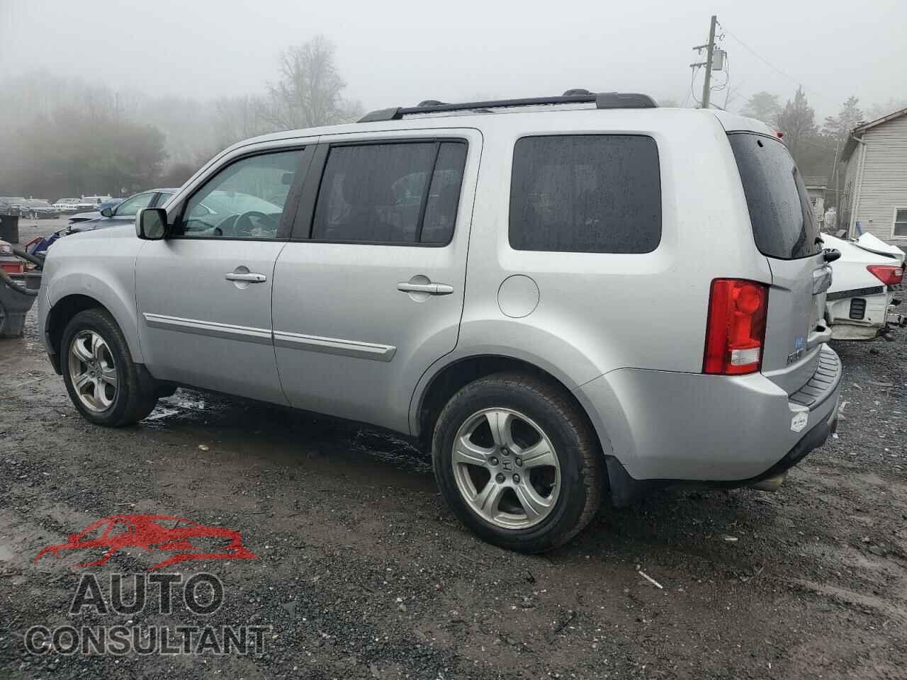 HONDA PILOT 2014 - 5FNYF4H52EB008893