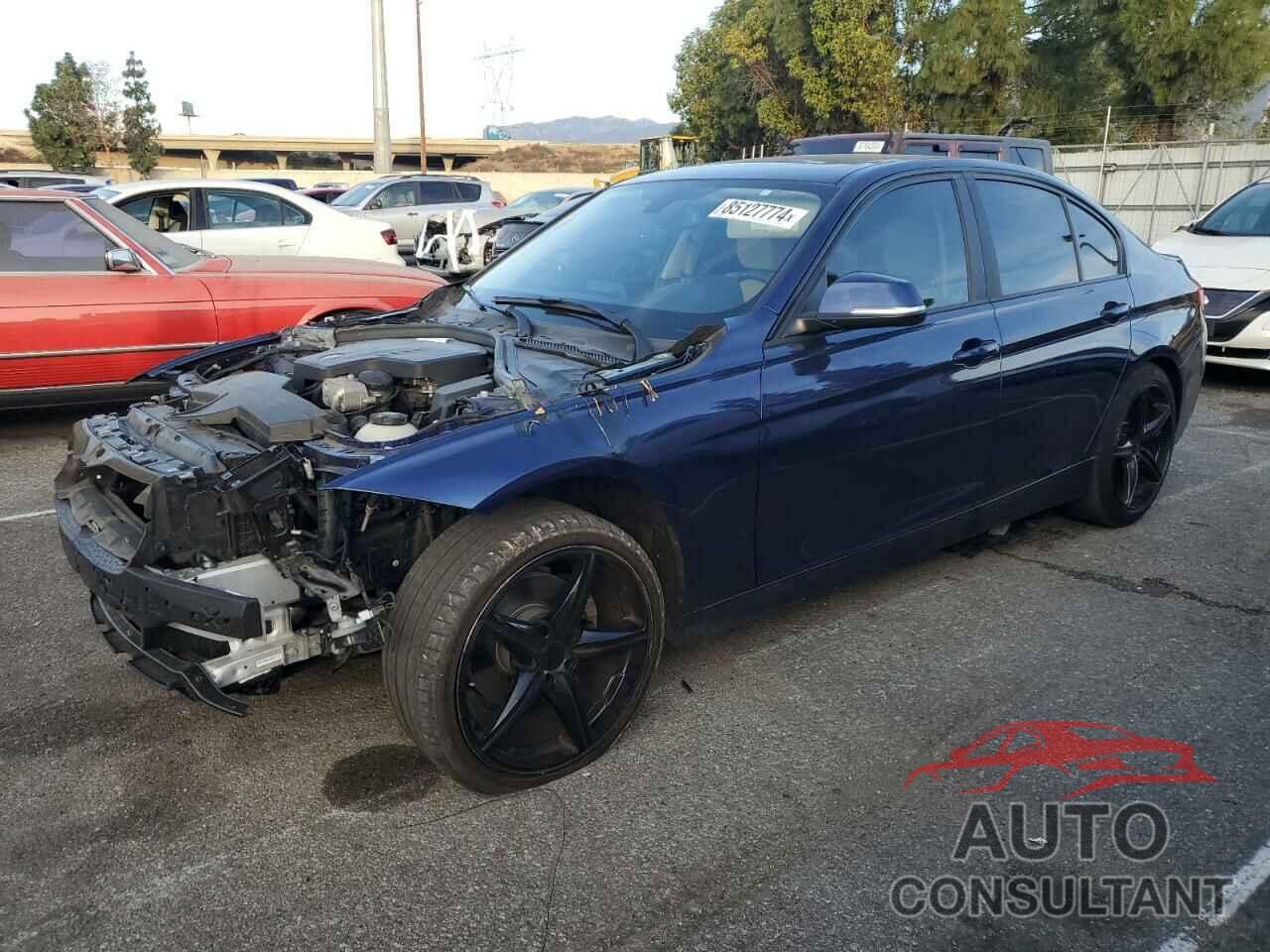 BMW 3 SERIES 2018 - WBA8A3C55JA495345