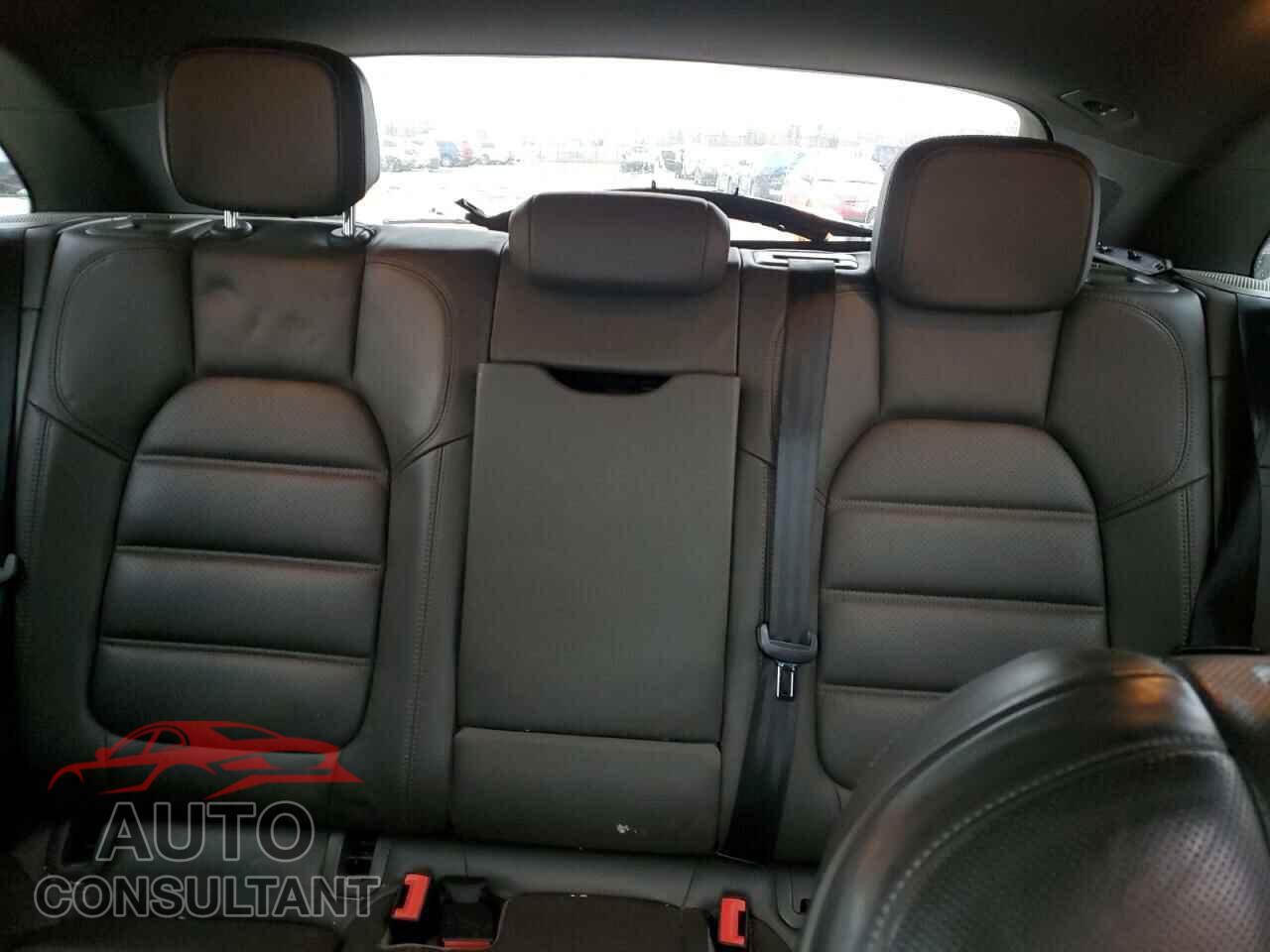PORSCHE MACAN 2015 - WP1AB2A59FLB68858