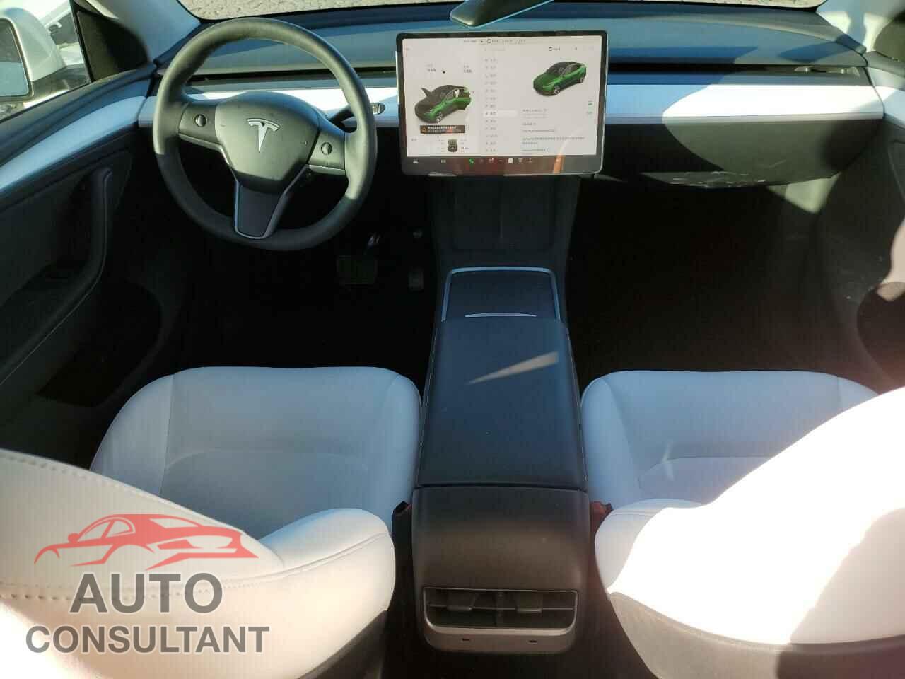 TESLA MODEL Y 2023 - 7SAYGDEE6PA155383