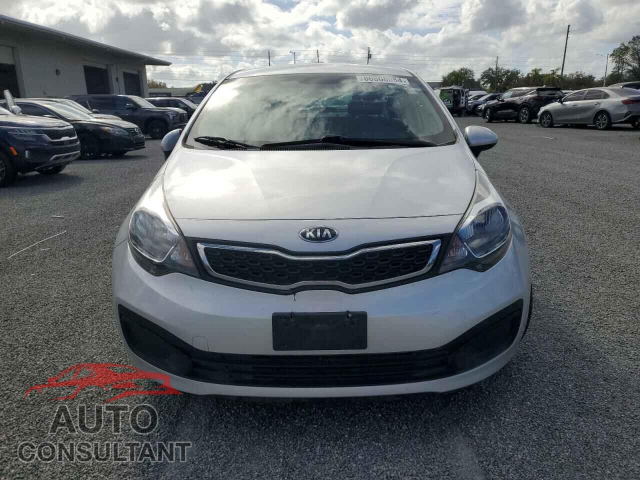 KIA RIO 2014 - KNADN4A34E6338683