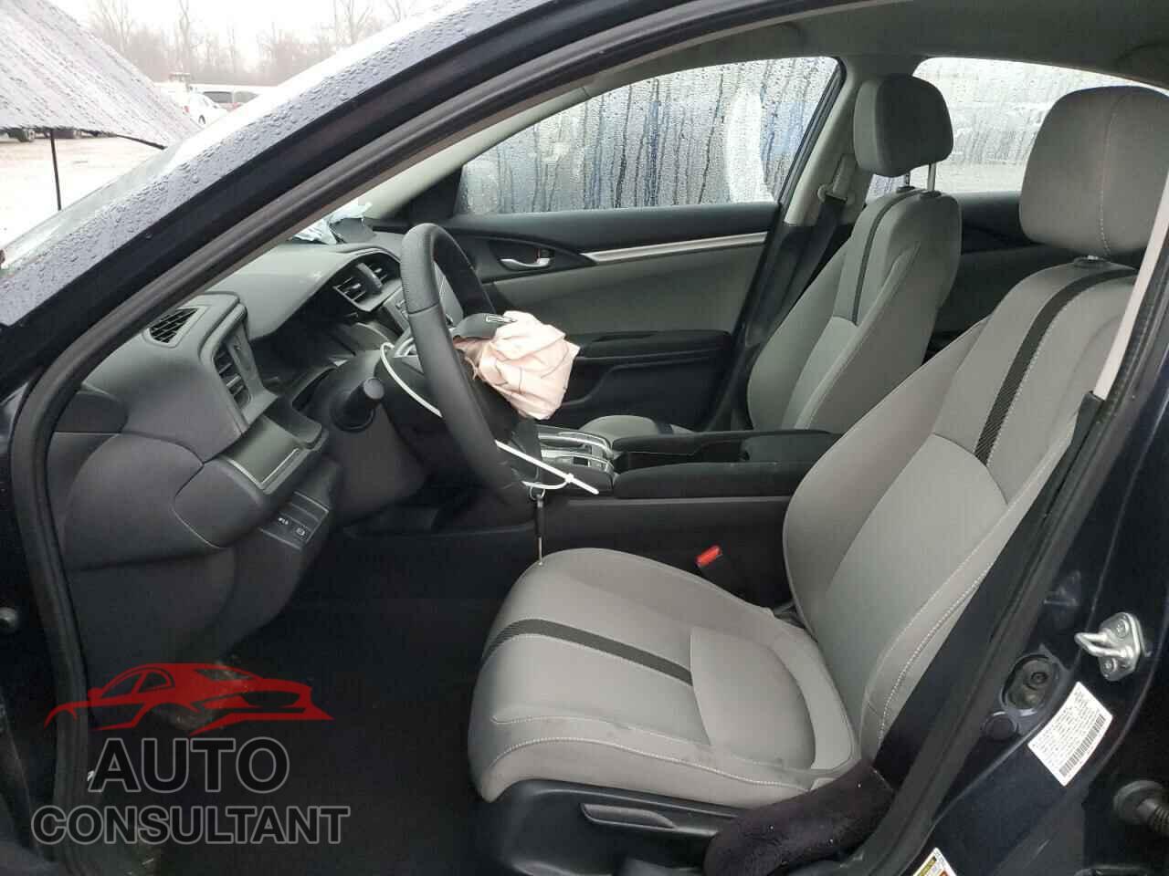HONDA CIVIC 2017 - 2HGFC2F58HH567209