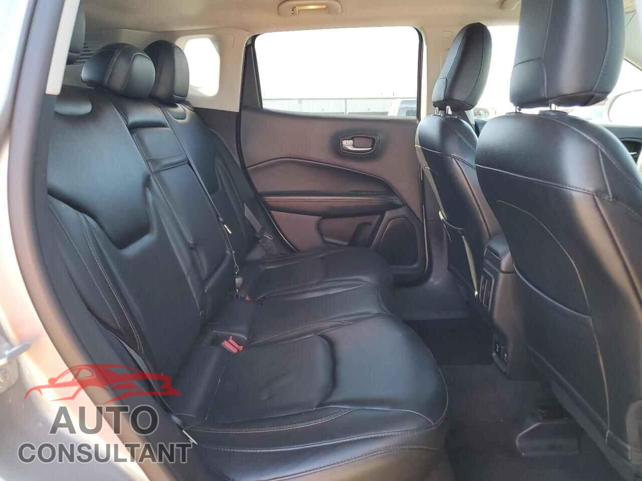 JEEP COMPASS 2017 - 3C4NJDCB2HT666198