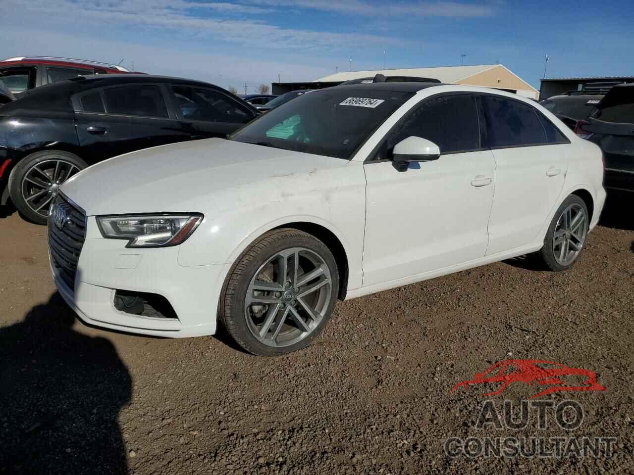 AUDI A3 2018 - WAUB8GFF2J1047559