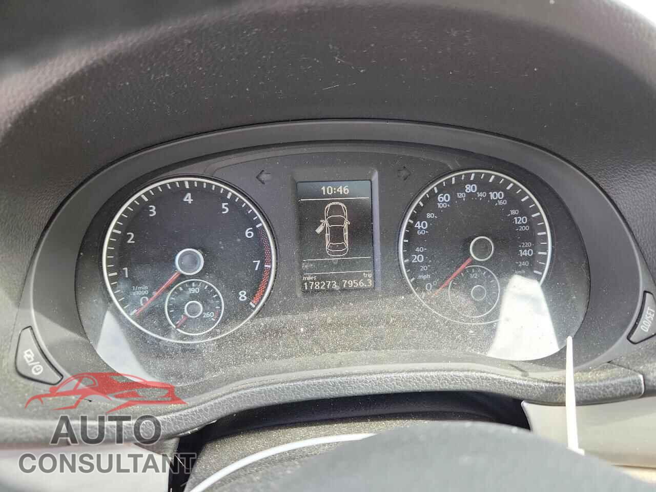 VOLKSWAGEN PASSAT 2012 - 1VWBP7A36CC073864