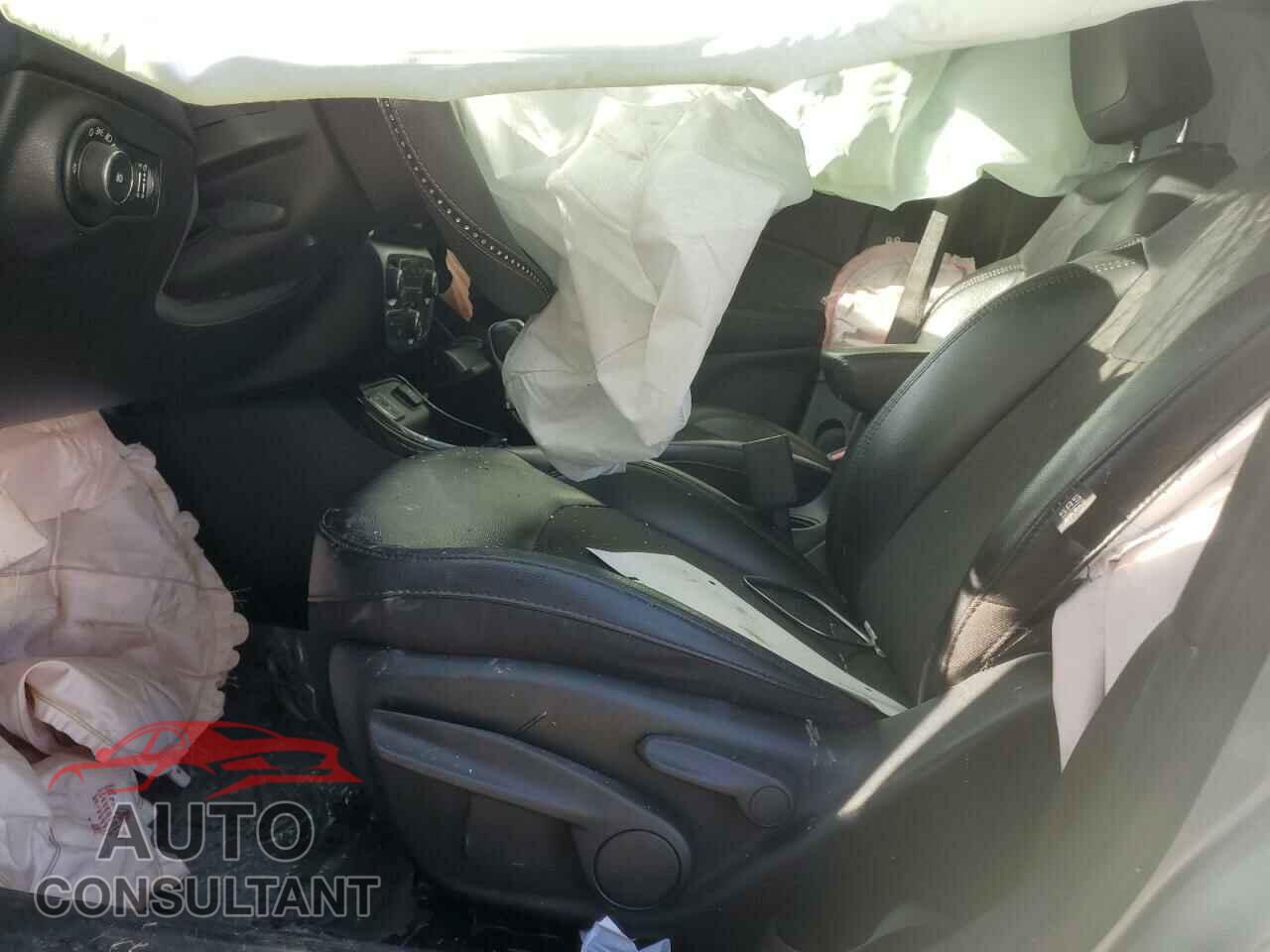 JEEP COMPASS 2020 - 3C4NJCBB7LT147555