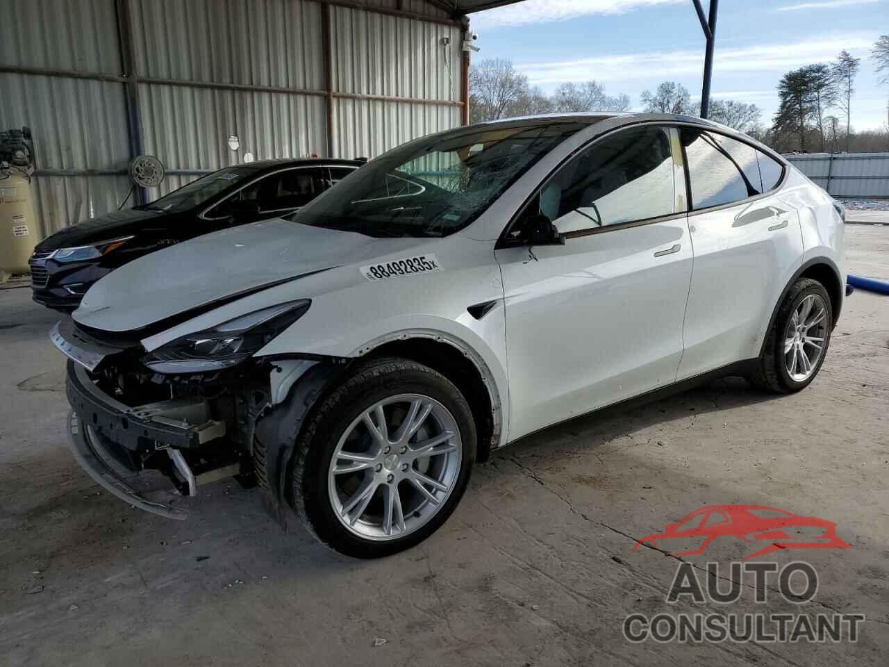 TESLA MODEL Y 2024 - 7SAYGDEE9RA225736