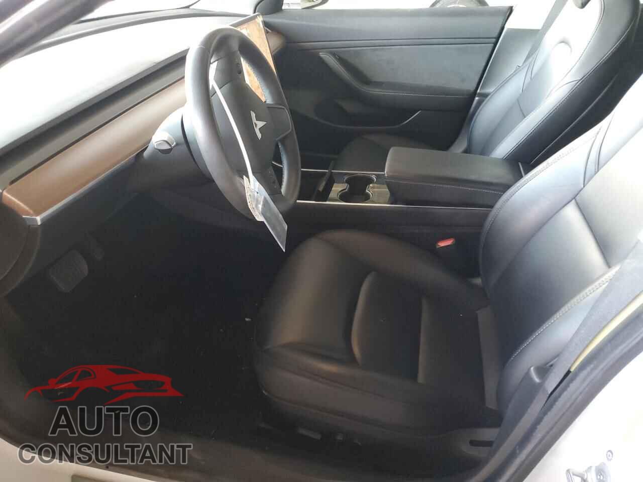 TESLA MODEL 3 2020 - 5YJ3E1EA2LF614530