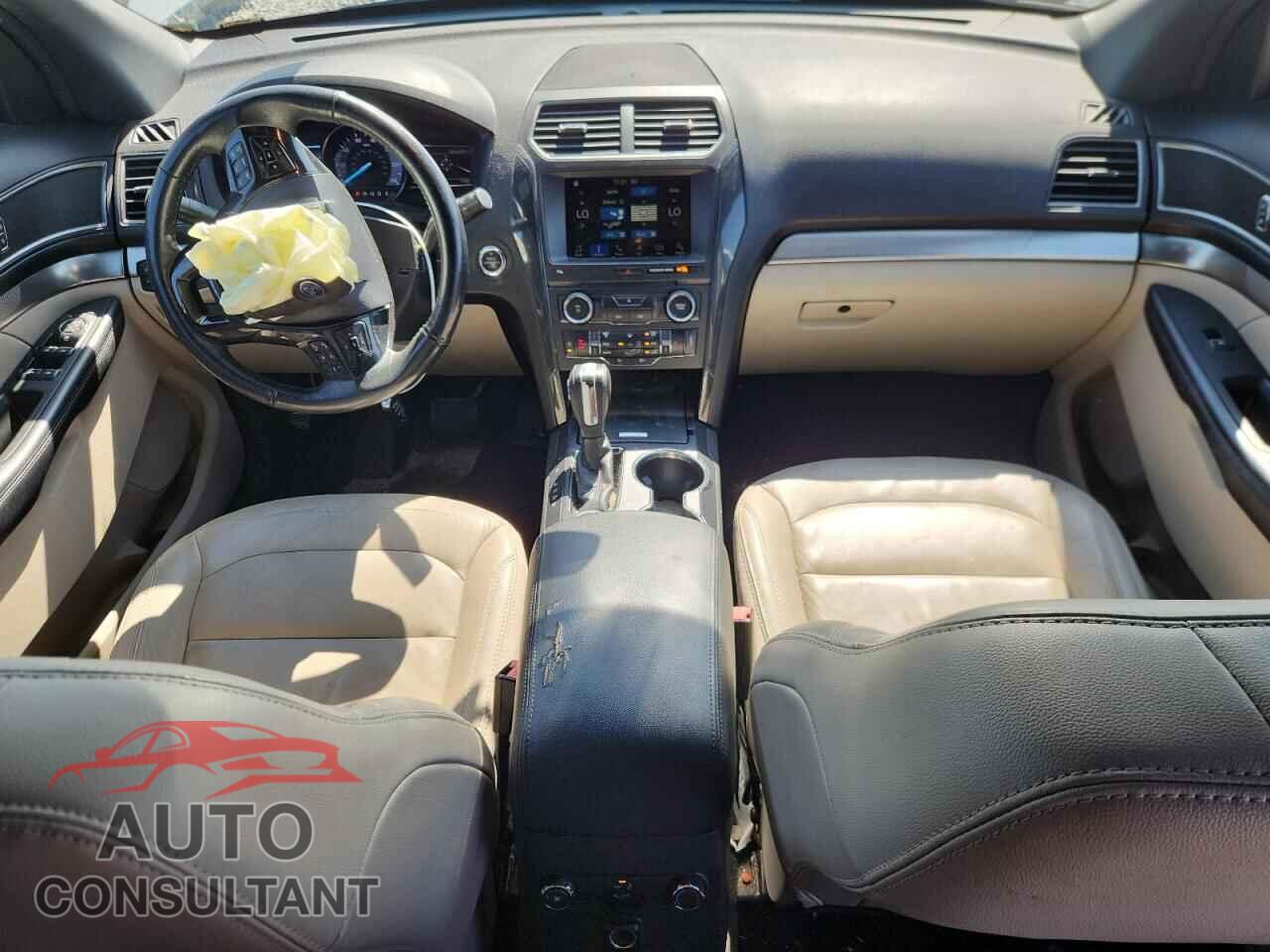FORD EXPLORER 2018 - 1FM5K8DH2JGB38268
