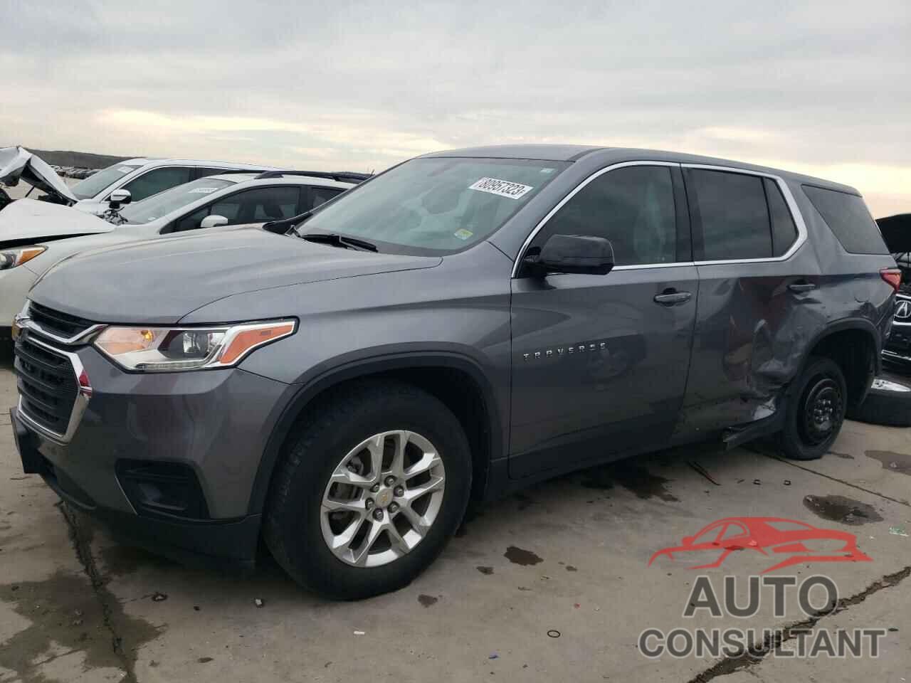 CHEVROLET TRAVERSE 2019 - 1GNERFKW1KJ143401