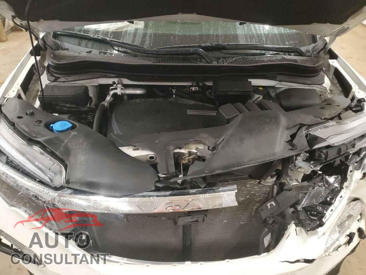 HONDA PILOT 2017 - 5FNYF6H96HB044332