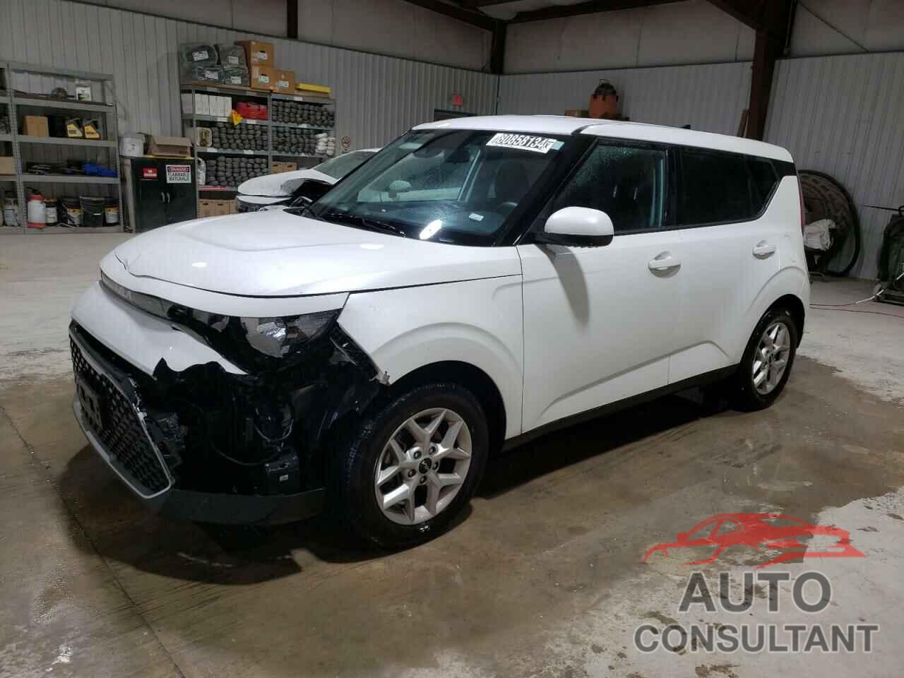 KIA SOUL 2023 - KNDJ23AU5P7880728