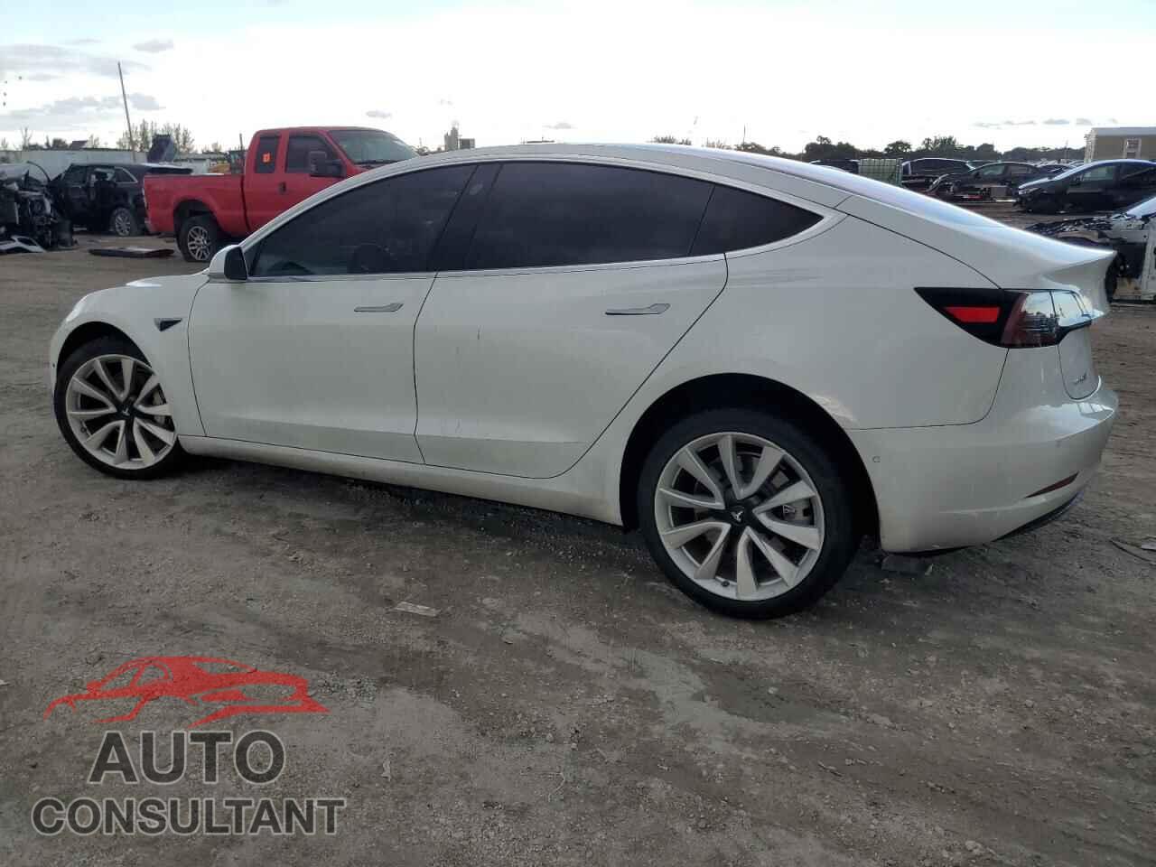 TESLA MODEL 3 2018 - 5YJ3E1EA7JF019699