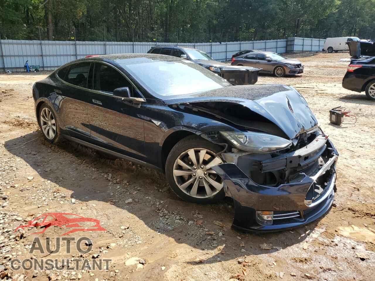 TESLA MODEL S 2013 - 5YJSA1CN3DFP24985