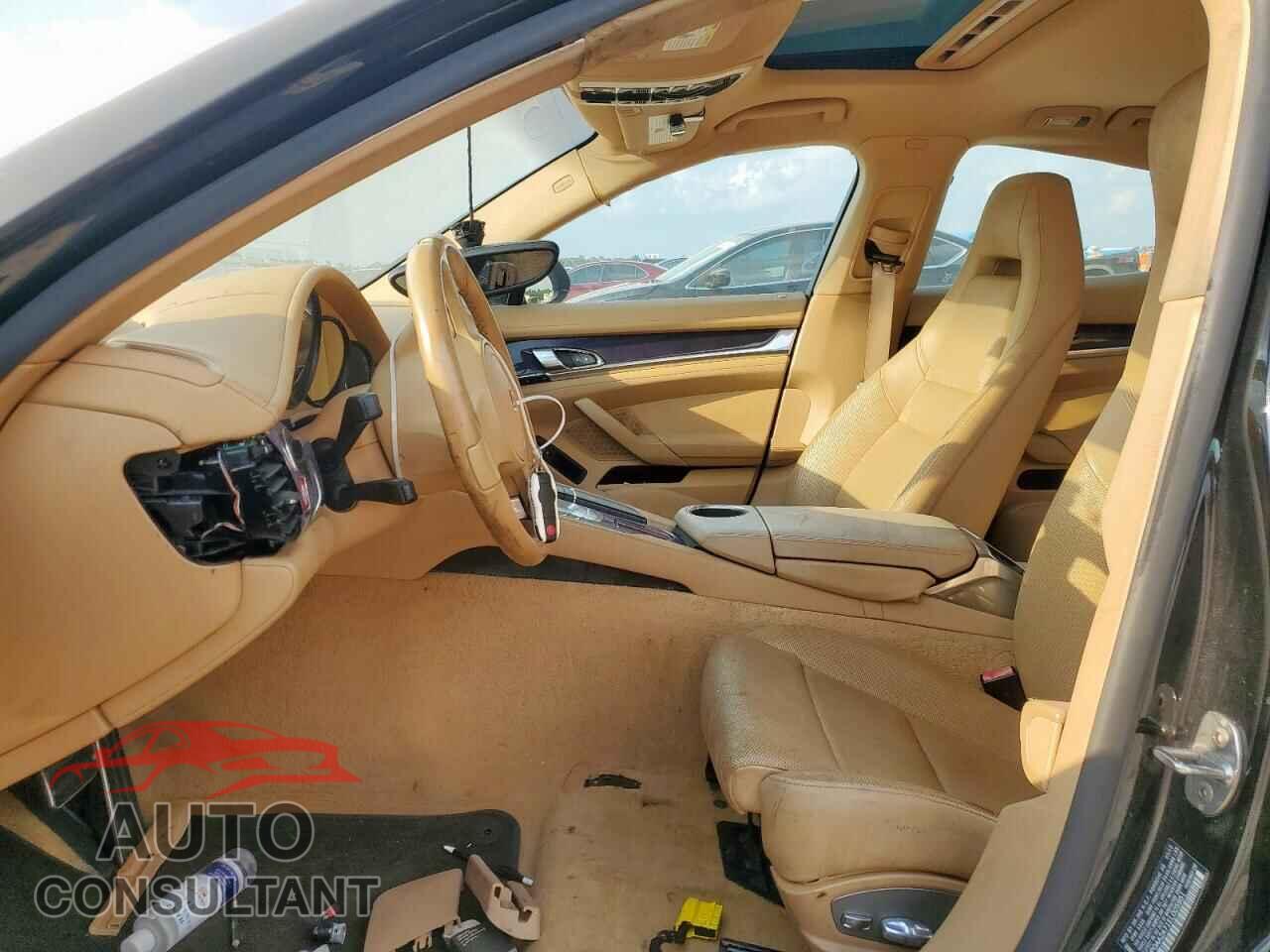 PORSCHE PANAMERA 2014 - WP0AA2A71EL005951