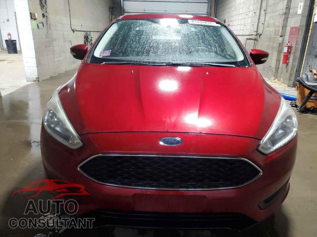 FORD FOCUS 2015 - 1FADP3FE6FL324245