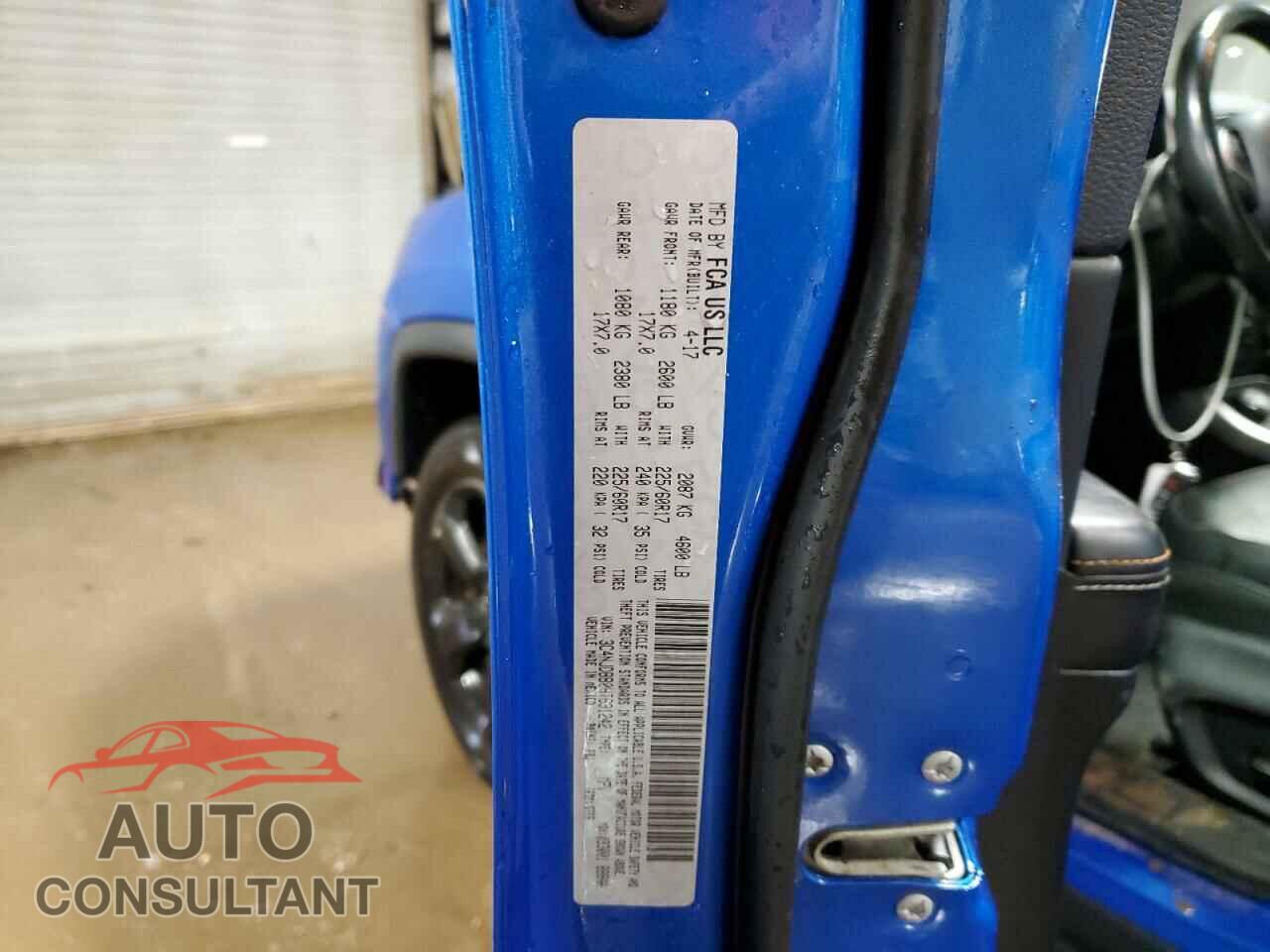 JEEP COMPASS 2017 - 3C4NJDBB0HT631242