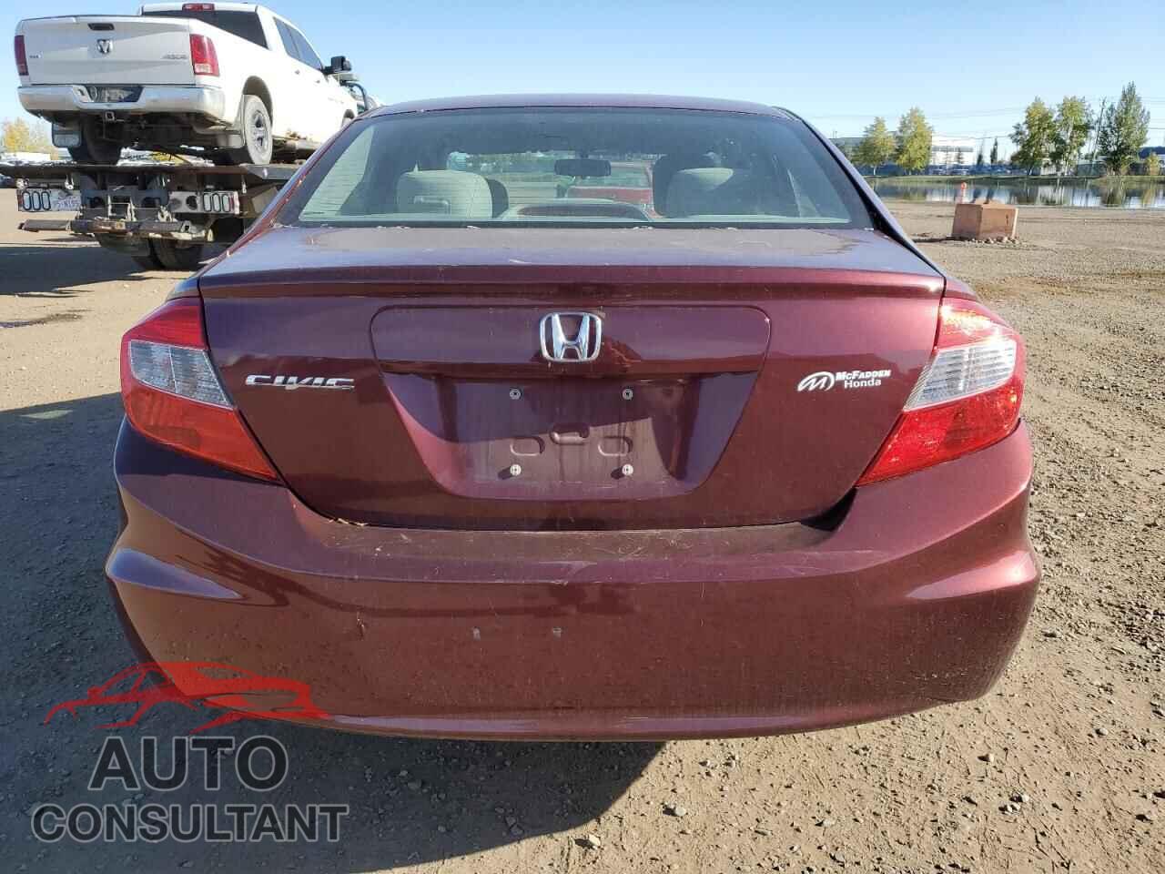 HONDA CIVIC 2012 - 2HGFB2E41CH043260