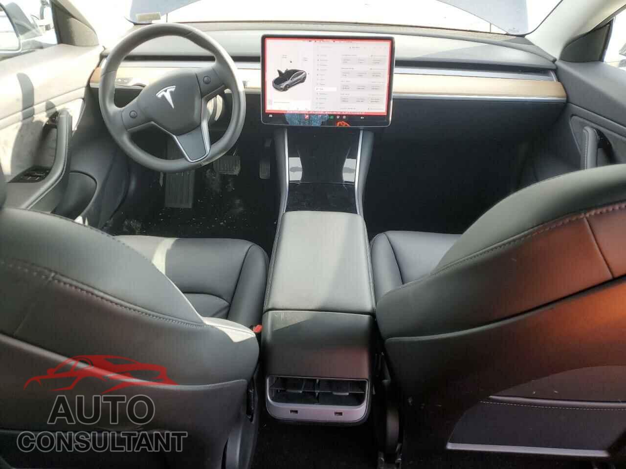 TESLA MODEL 3 2019 - 5YJ3E1EB5KF453095