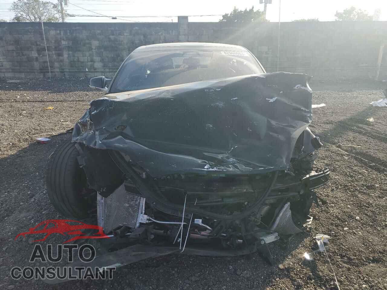 TESLA MODEL S 2018 - 5YJSA1E47JF293194