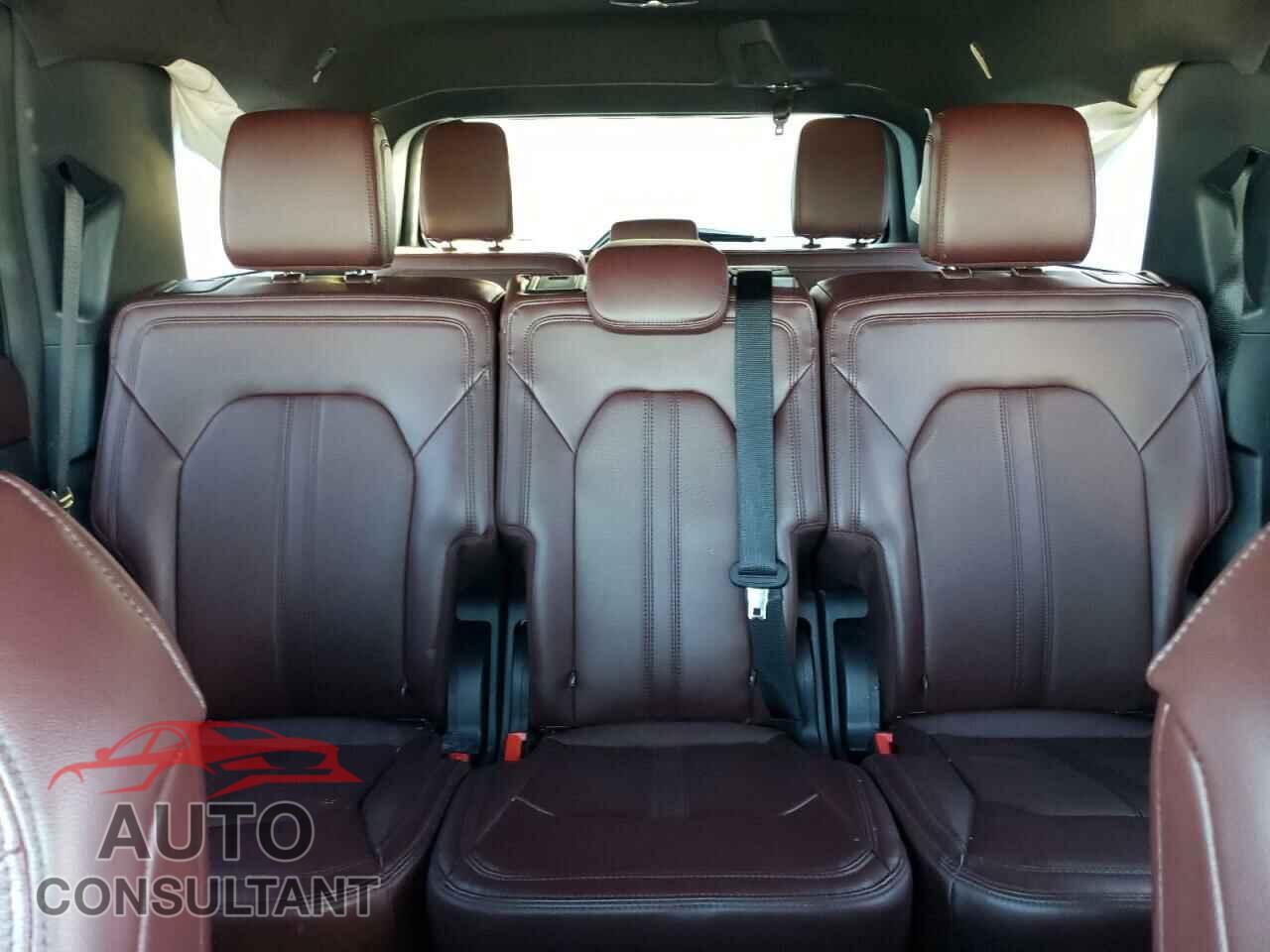 FORD EXPEDITION 2024 - 1FMJU2A87REA41827