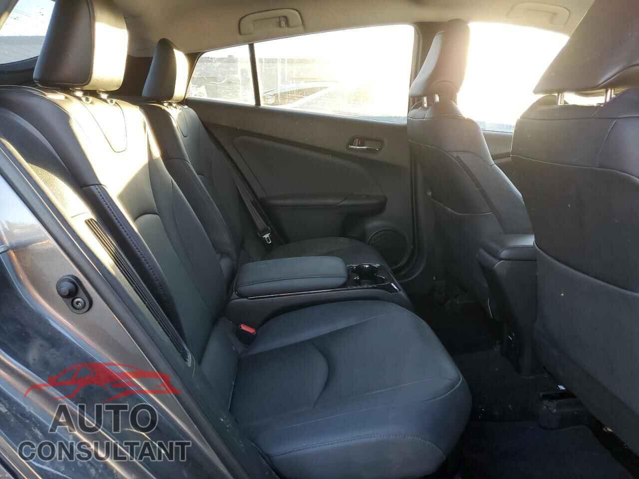 TOYOTA PRIUS 2017 - JTDKARFP2H3035986