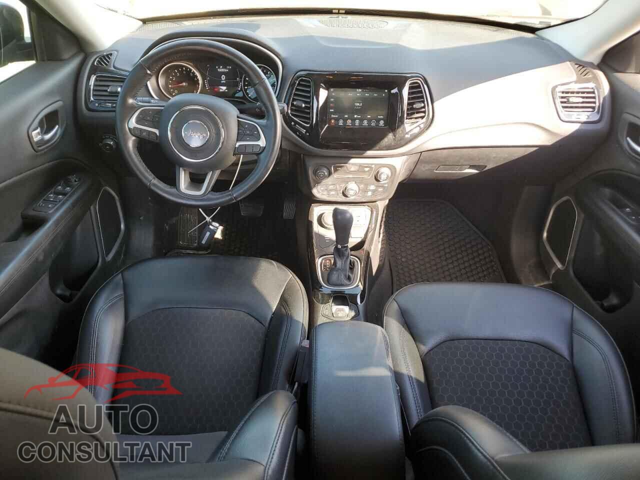 JEEP COMPASS 2020 - 3C4NJDBBXLT133056