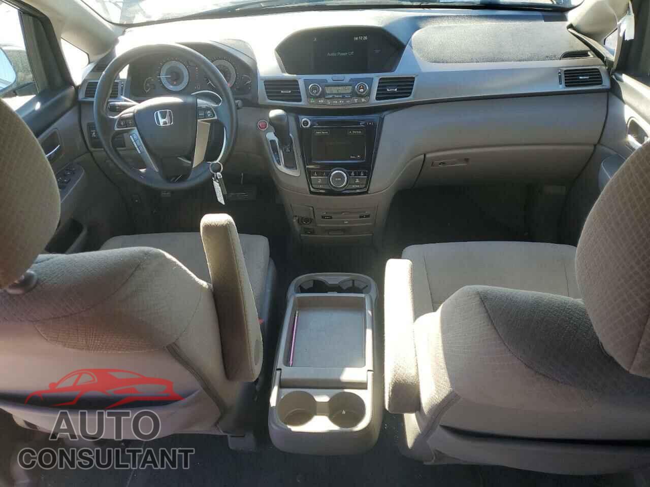 HONDA ODYSSEY 2016 - 5FNRL5H35GB016457