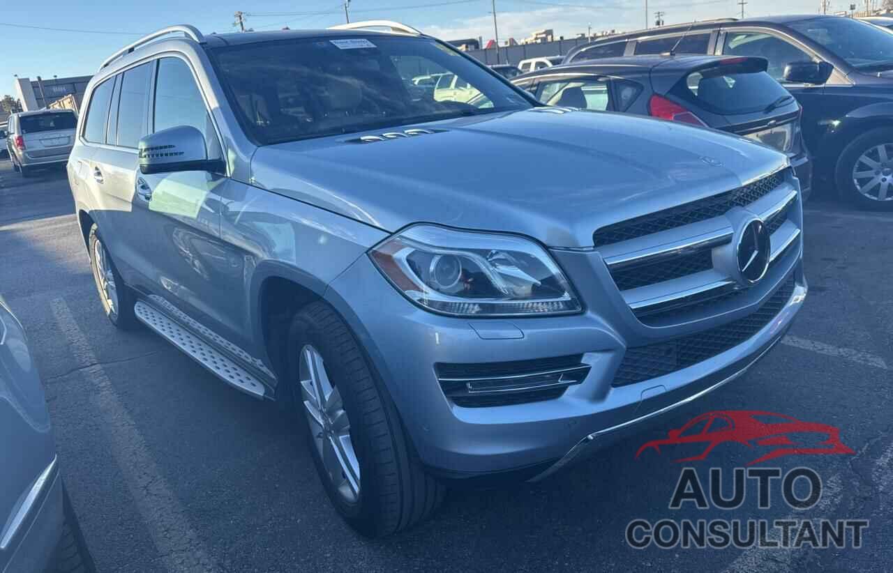 MERCEDES-BENZ GL-CLASS 2015 - 4JGDF6EE2FA504801