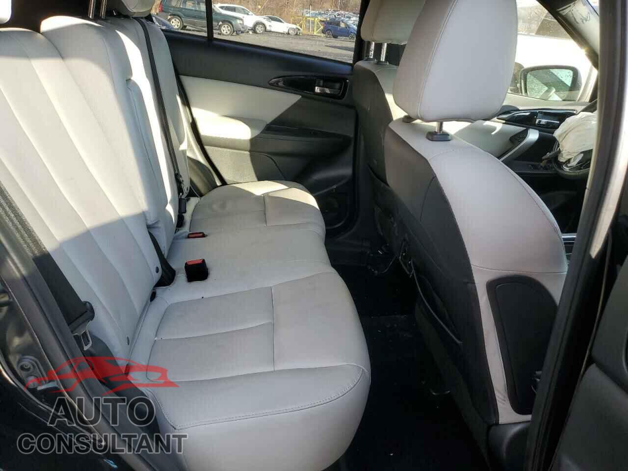 MITSUBISHI ECLIPSE 2023 - JA4ATWAA1PZ039251