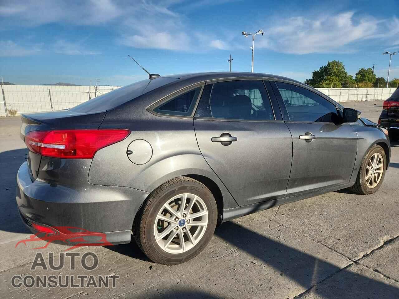 FORD FOCUS 2017 - 1FADP3F20HL253634