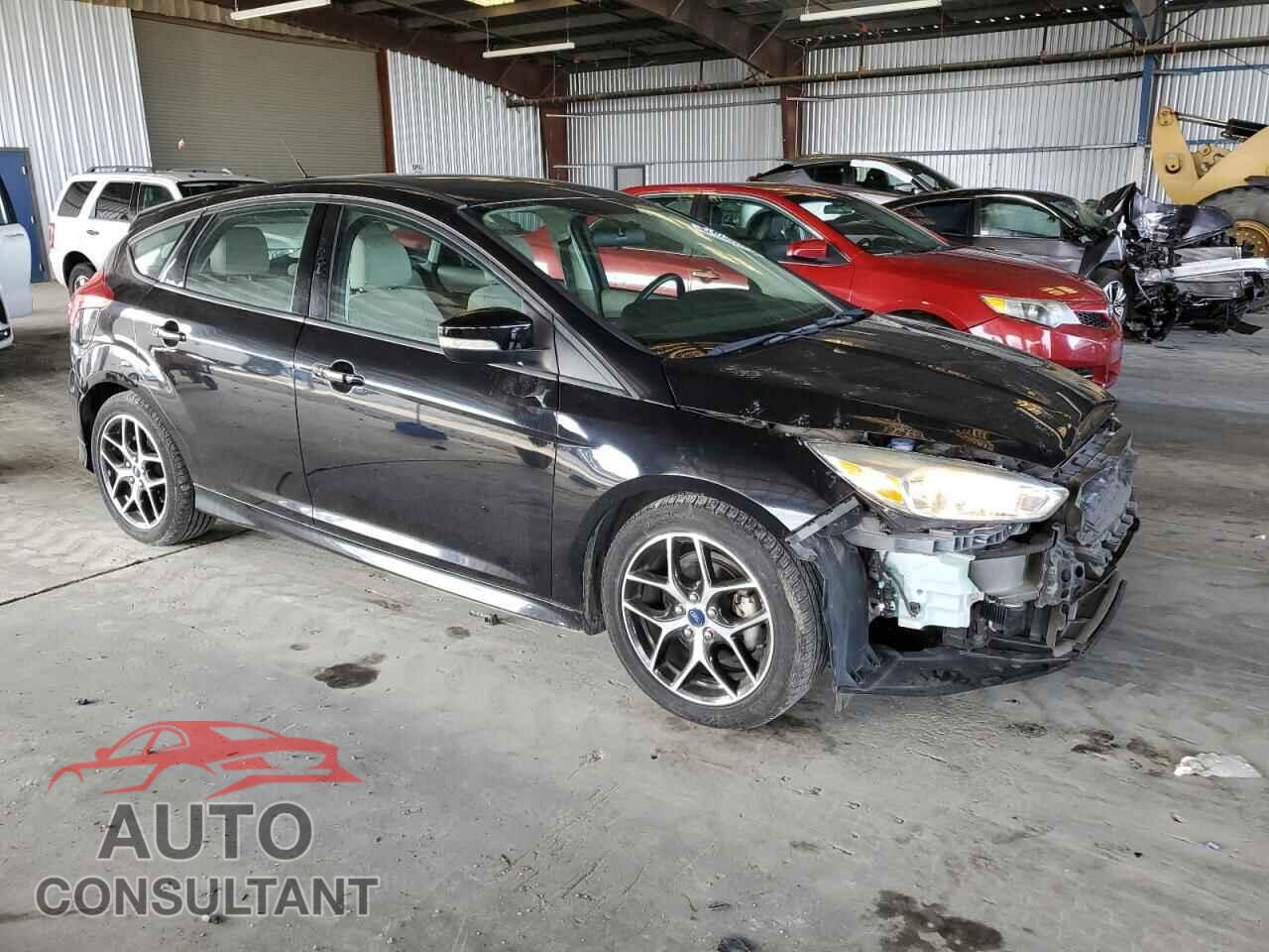 FORD FOCUS 2016 - 1FADP3K23GL276197