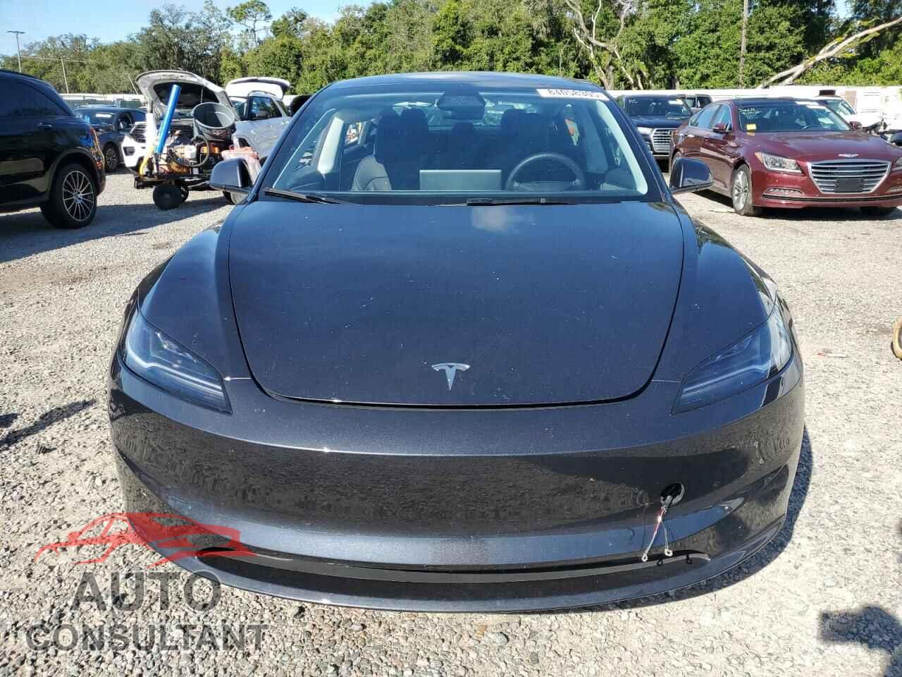 TESLA MODEL 3 2025 - 5YJ3E1EA6SF013510