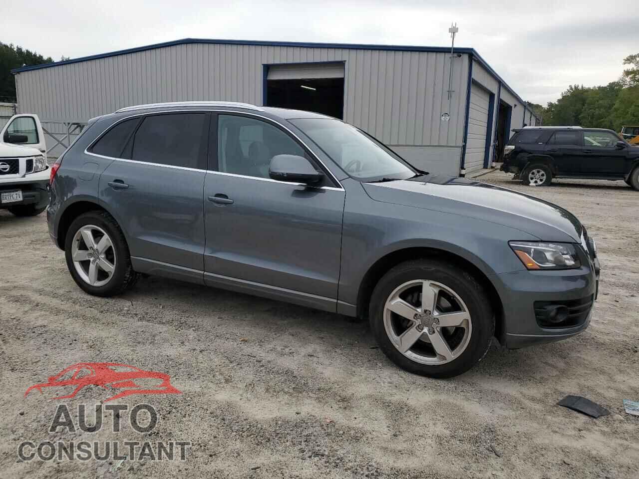 AUDI Q5 2012 - WA1LFAFP9CA105912