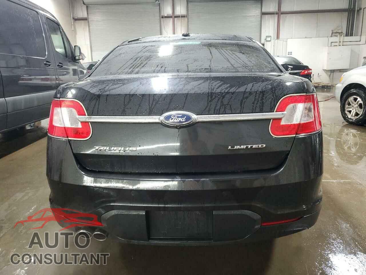 FORD TAURUS 2011 - 1FAHP2FW7BG112655