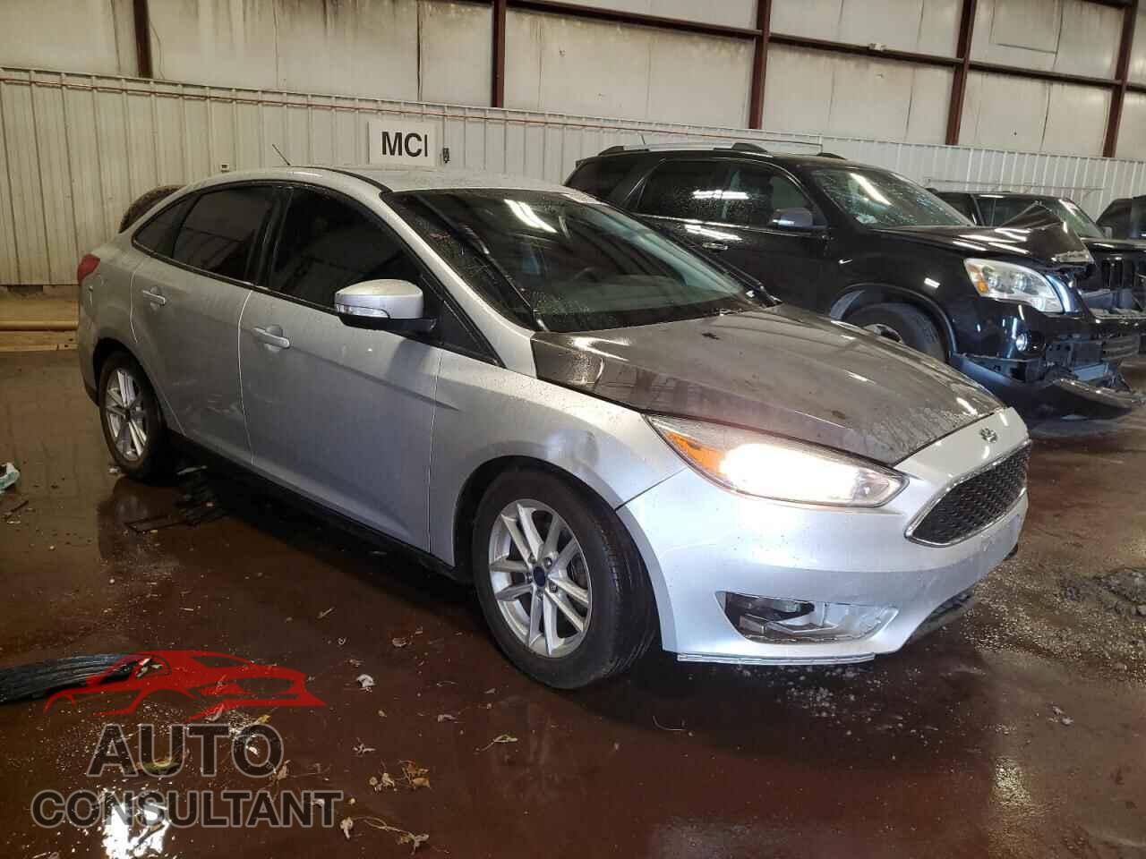 FORD FOCUS 2016 - 1FADP3F21GL317517