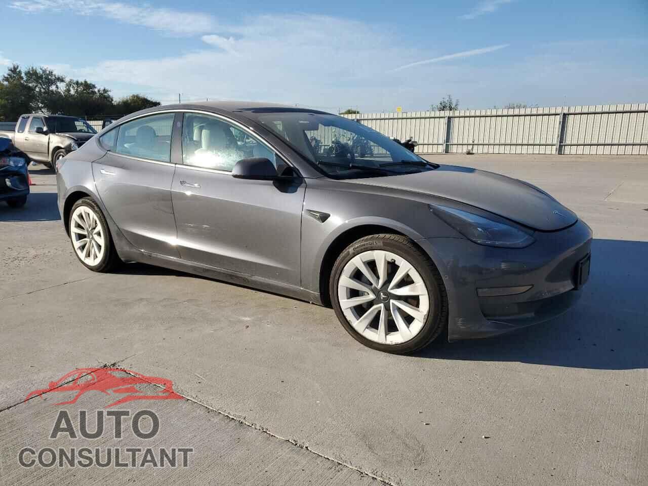 TESLA MODEL 3 2022 - 5YJ3E1EA2NF204975