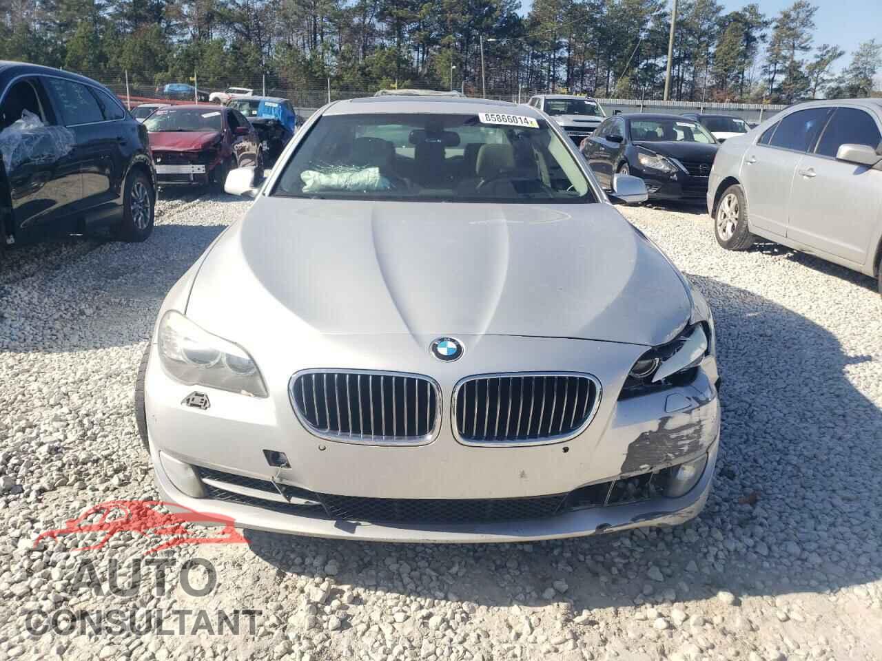BMW 5 SERIES 2011 - WBAFR7C54BC603094