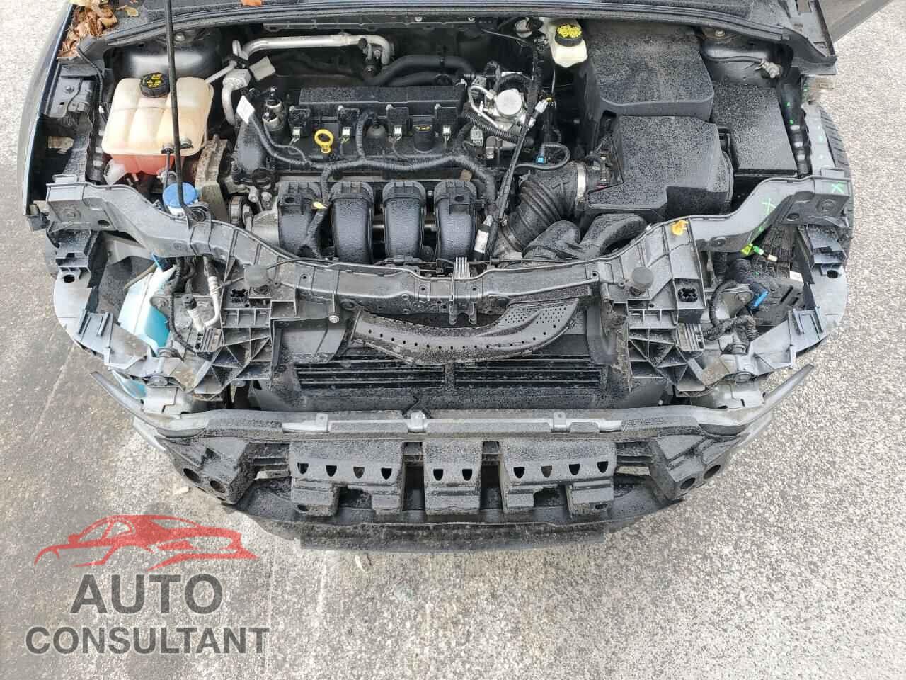 FORD FOCUS 2017 - 1FADP3M24HL264512