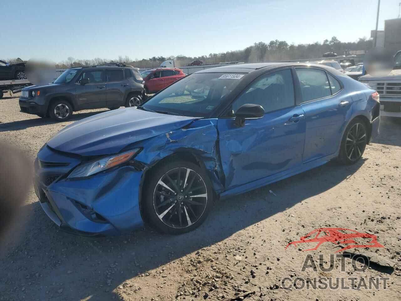 TOYOTA CAMRY 2018 - 4T1B61HK8JU149491